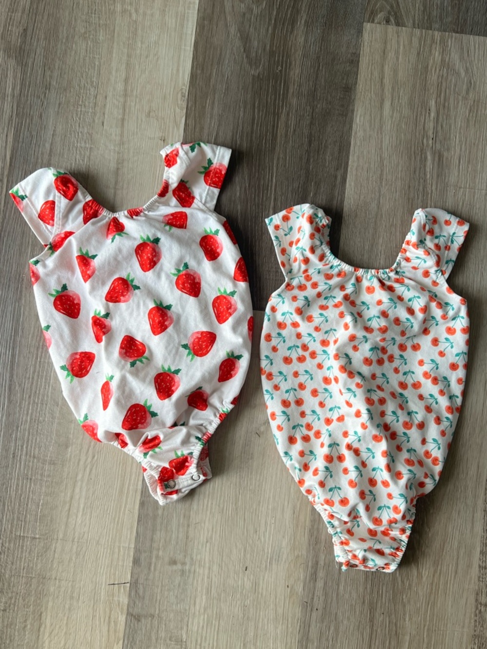 2 Bailey’s Blossoms Maggie Cap Sleeve Leotard size 18-24M
